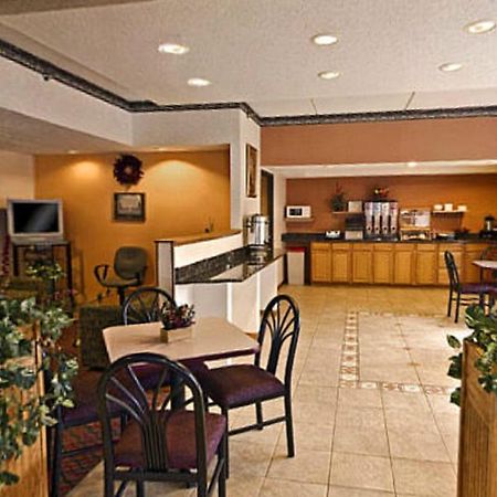 Americas Best Value Inn Waukegan Zewnętrze zdjęcie