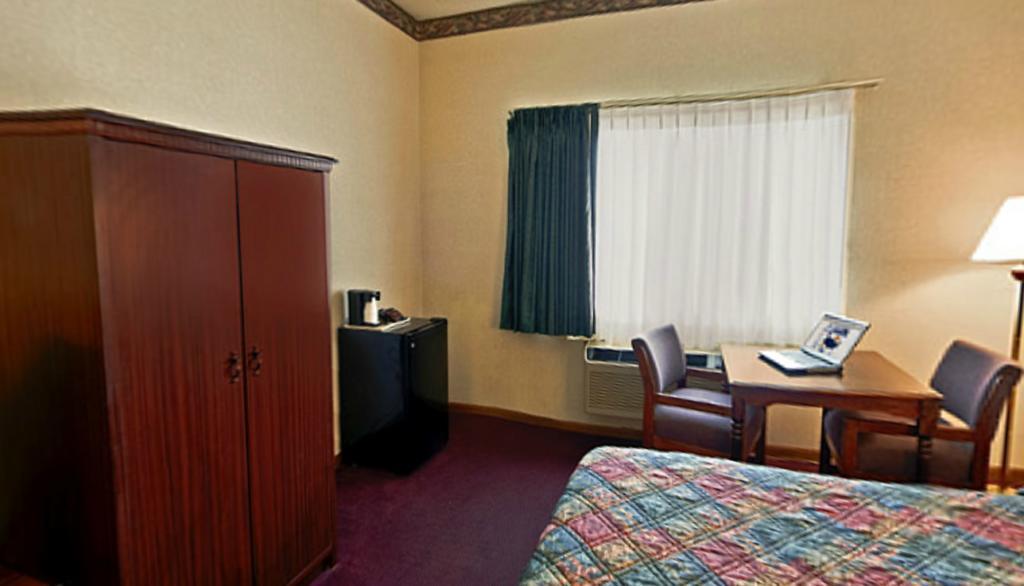 Americas Best Value Inn Waukegan Zewnętrze zdjęcie